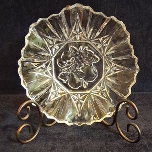 Vtg Federal Glass "Pioneer" Pattern Crimped/Ruffled Serving Bowl